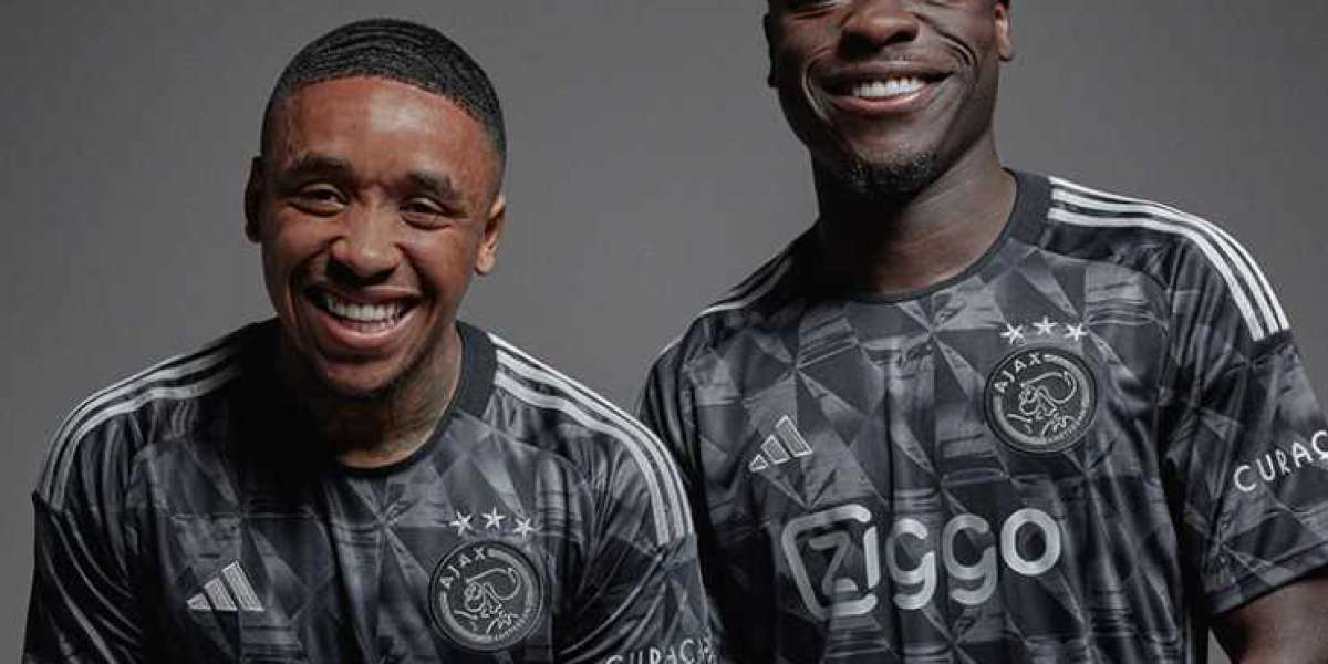 Ajax 2023-24 Adidas tretji komplet